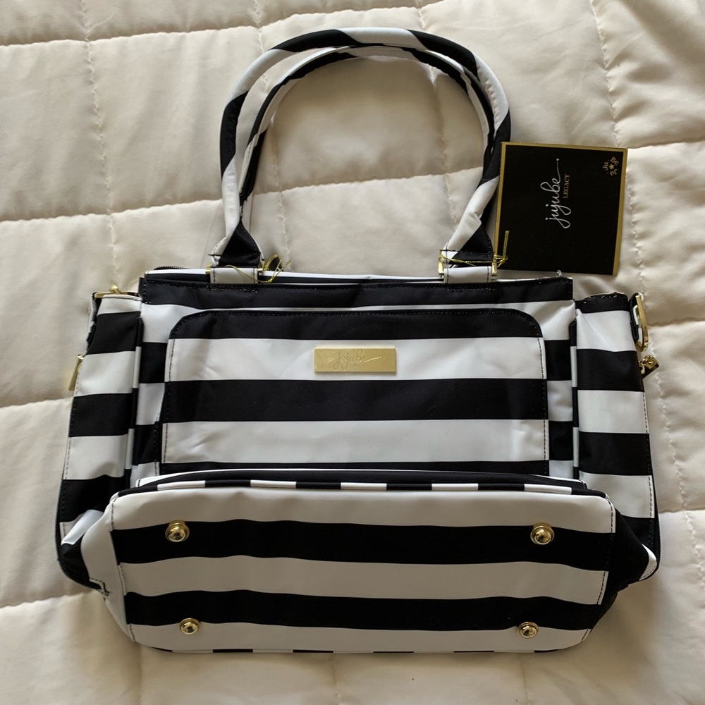 NWT Jujube Be Classy in First Lady